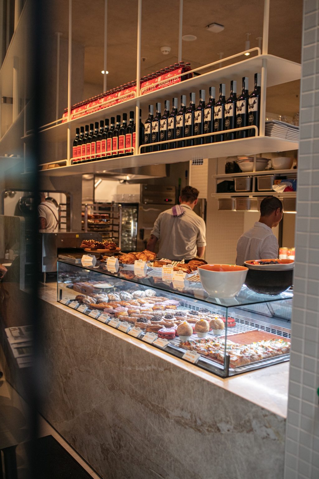 Counter and pastry display at Bar Mammoni
